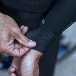 GOBIK Haru Manchettes Thermiques -Specialized Soldes Boutique gobik haru manchettes thermiques leg et arm warmers 15 06 004 3 42403 3